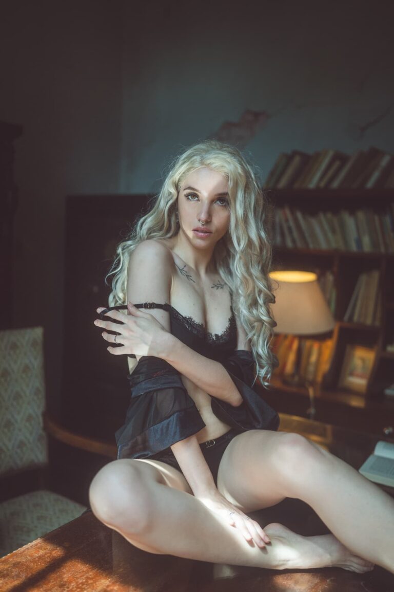 Catalina Wybert Nude 3