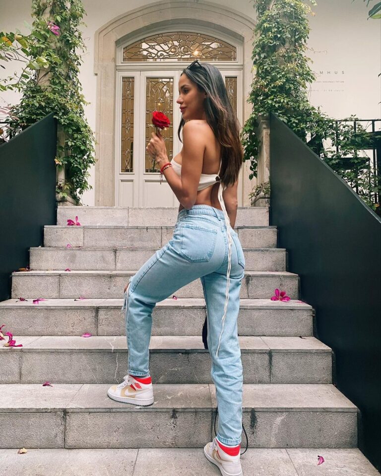 Luisa Najera Nude 6