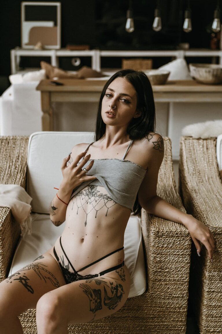 Viktoria Rh Pack Moles & Tattoos