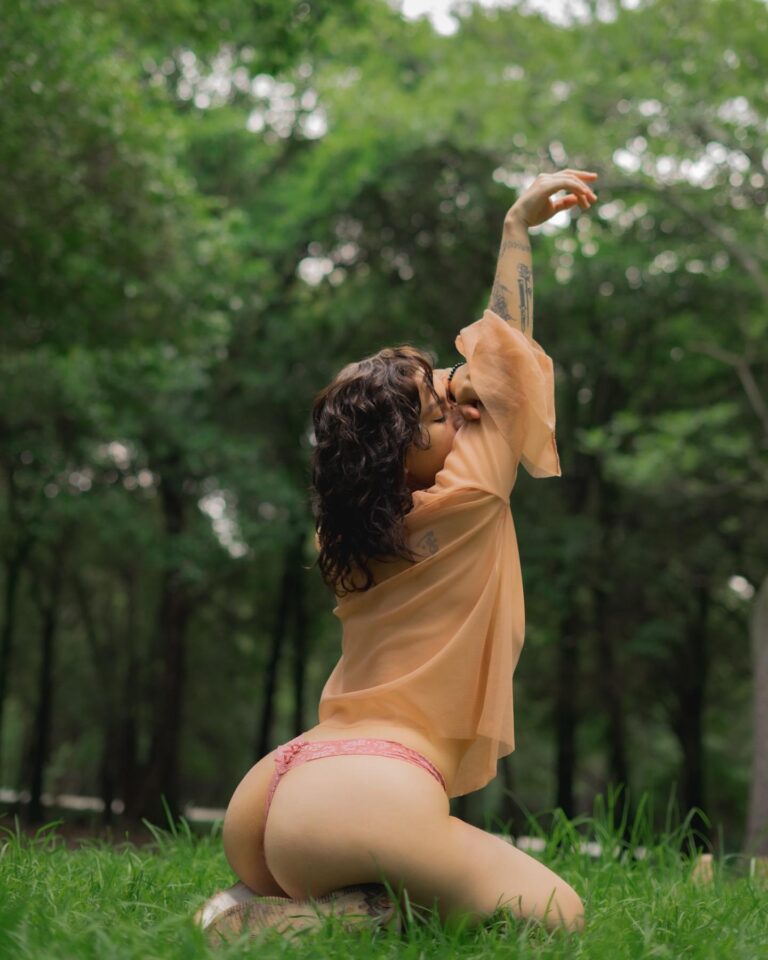 Freeda Nude 3