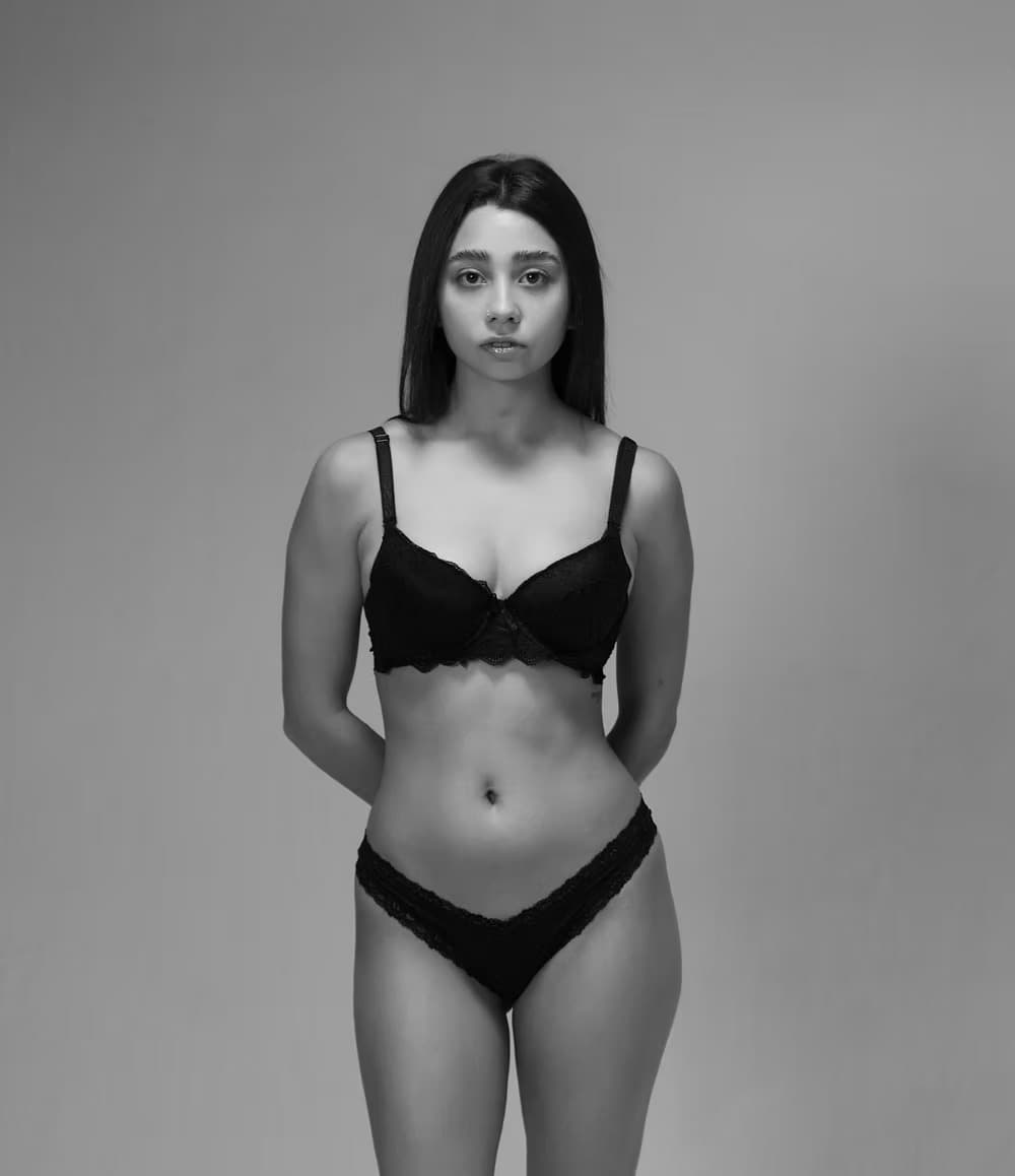 ericka benítez art model