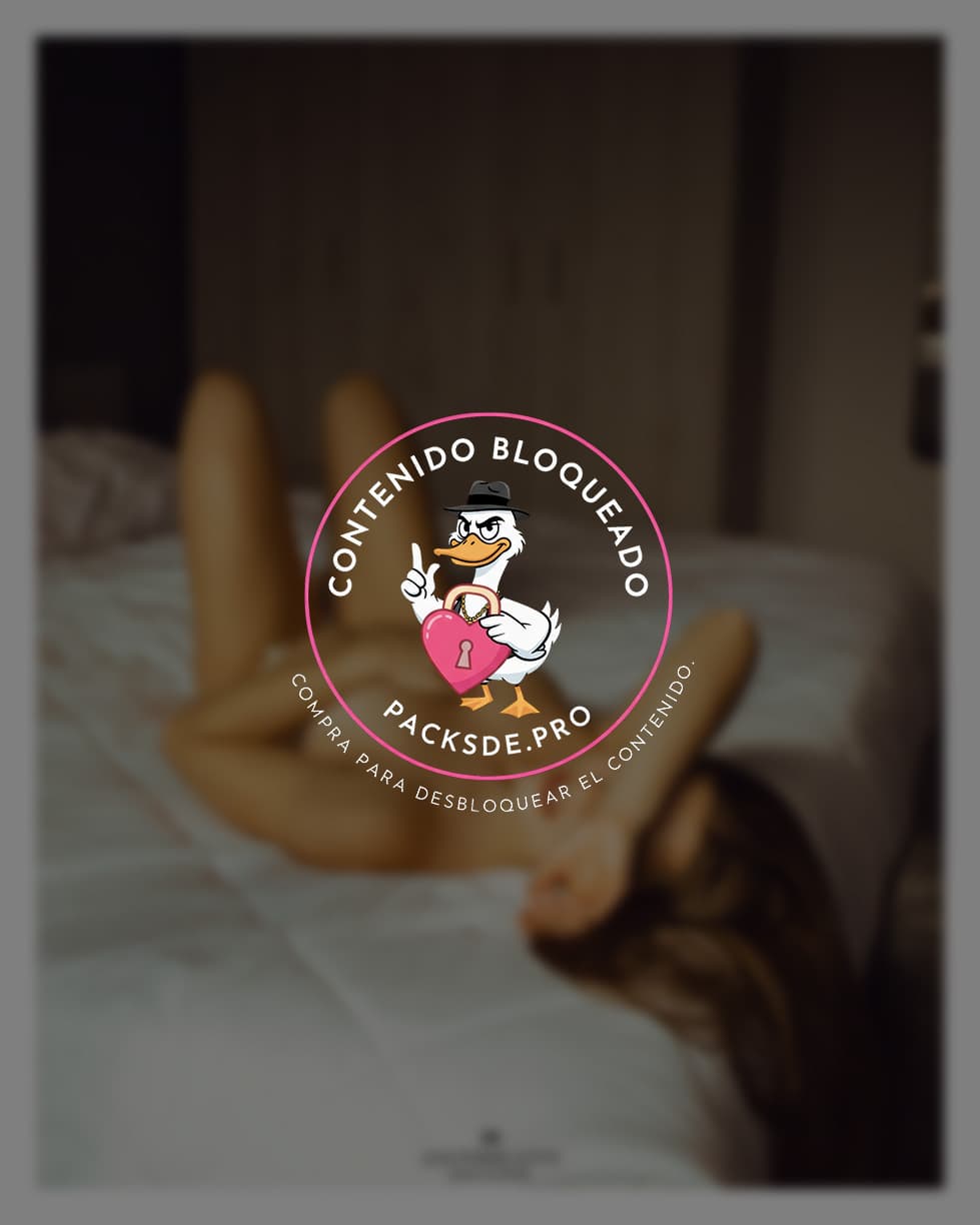 andrea pages desnuda